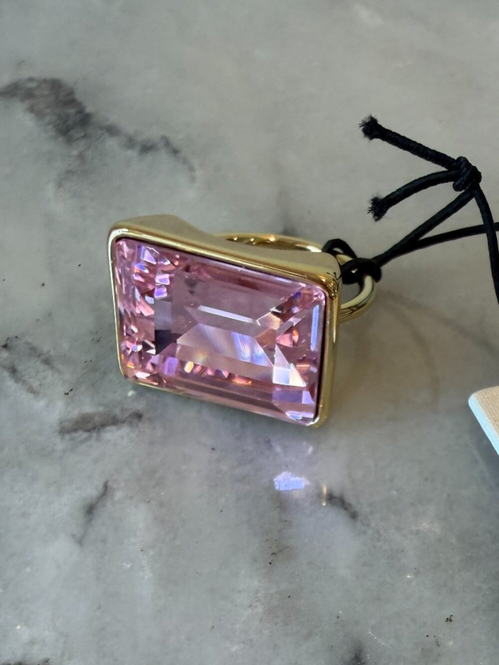 NWT Piper K 14K Gold Plate East-West Rectangular Pink Crystal Statement Ring - Picture 4 of 17